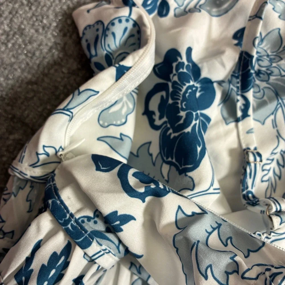 Cupshe Floral Maxi Dress Womens M Blue White Ruched Slip Boho NEW - Picture 9 of 11